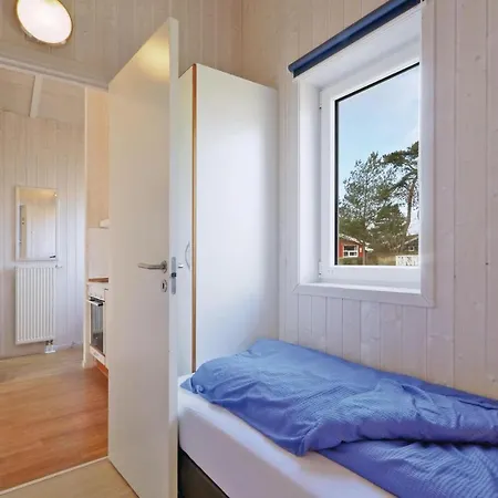 Abendrot 2 - Dorf 3 Tatil Evi Priwall